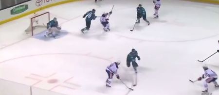 Video: Another absolutely beautiful ice hockey goal that makes us wonder how they do it