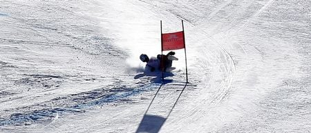 Video: Bode Miller suffers high-speed fall in World Championship, ends up with nasty cut [Graphic Content]