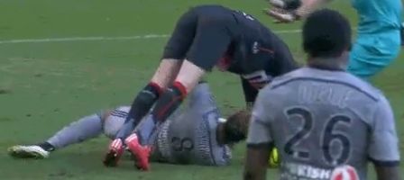 VIDEO: Marseille’s Mario Lemina sent off for wince-inducing punch below the belt