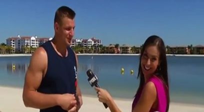 VIDEO: Rob Gronkowski shows you how to woo the ladies this Valentines day