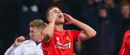 @rvp lends Twitter support to @jordanhenderson after countless Liverpool jibes