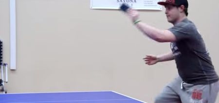 Video: Table tennis player uses his smart phone as a racket and it works like a bloody dream