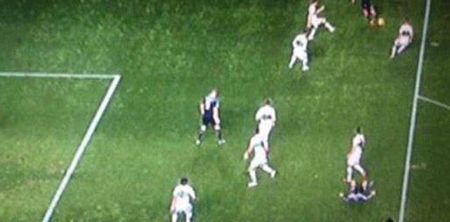 Vine: Karim Benzema’s stellar overhead wondergoal wrongfully disallowed