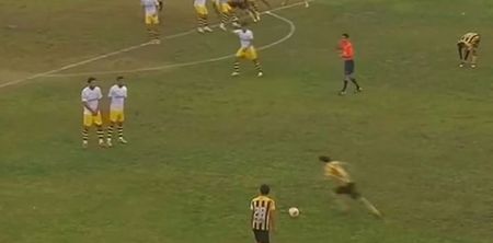 Video: Clearly practiced set-piece goes abysmally wrong