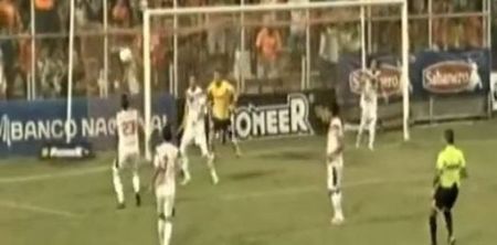 Vine: Defender loses his mind and inexplicably scores own goal under absolutely no pressure