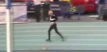 Video: 95-year-old retired dentist smashes 200m sprint world record