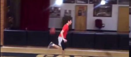 VIDEO: Take 20 seconds out of your busy day to treat yourself to an incredible back-heel alley-oop