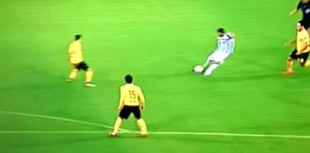 Vine: Carlos Tevez’s absolute rocket golazo gives Juventus the lead