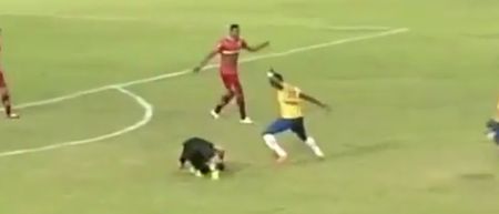 VINE: Furious Brazilian midfielder hits referee with clothesline from hell