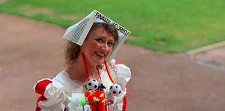 Pic: Sunderland bride to wear suitably ridiculous dress at her Stadium of Light wedding