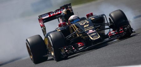 Video: Romain Grosjean’s pit crew have the most dangerous jobs in F1