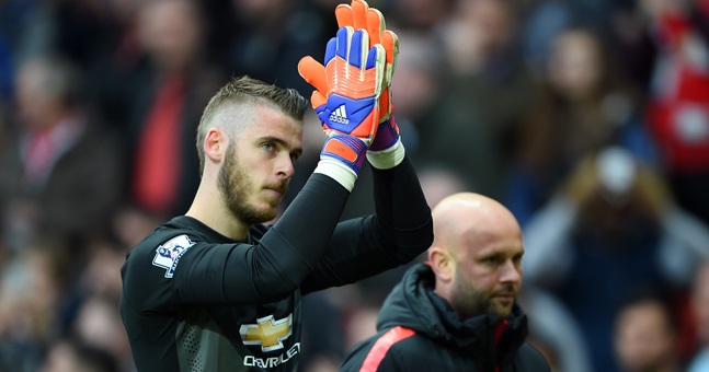 VIDEO: Louis van Gaal talks the difficult task of keeping David de Gea in post-match interview