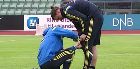 Video: Contrary to popular belief, Zlatan does not put his shorts on one leg at a time