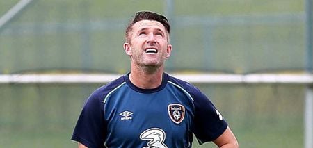 O’Neill to leave decision to play against Scotland up to grief-stricken Robbie Keane