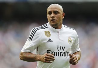 You’ll fall in love with Roberto Carlos all over again after watching this audacious pass