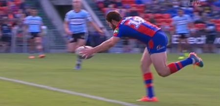 Rugby league ‘Superman’ takes flight to produce an extraordinary assist in NRL game