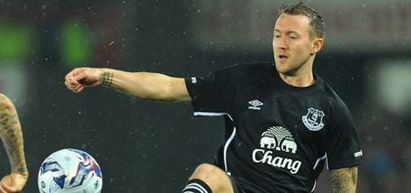 It’s safe to say that Everton and Celtic fans have very different opinions on Aiden McGeady