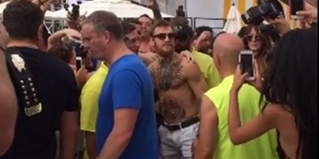 Irish lad gets photos with Conor McGregor after blagging his way into pool party celebrations