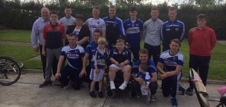 Laois footballers make young fan’s dream come true by calling around to his house for a game