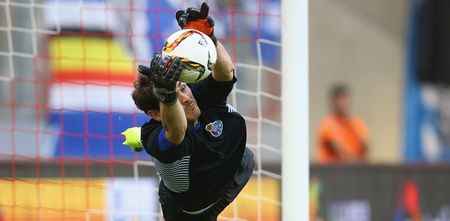 Vine: Iker Casillas shows he still has incredible reflexes with superb penalty save