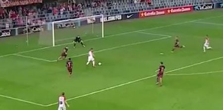 Video: It is simply astonishing that this completely illegal goal stood against Barca B