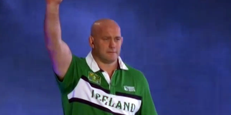 VIDEO: Irish rugby legend John Hayes got a distinctly lukewarm reception from the Twickenham crowd