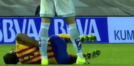 Vine: Luis Suarez goes down in a heap after being punched in the back