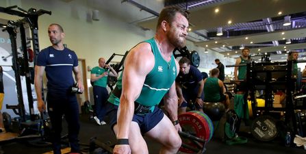 VIDEO: Irish rugby team put regular gym users to shame by lifting all the weights