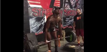 VIDEO: UFC star Jon Jones blasts 525lb deadlift