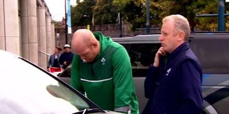 VIDEO: Paul O’Connell looks absolutely heartbroken leaving Ireland’s team hotel on crutches