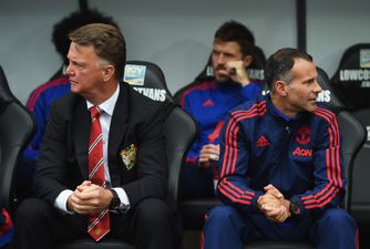 Louis van Gaal “irritated” by reports suggesting Ryan Giggs missed pre-match meeting (Video)