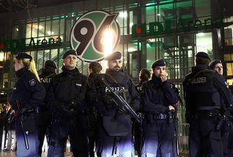 German police partially close Hanover station as new terror threat details emerge