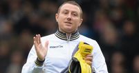 Paddy Kenny admirably cancels Bury contract just 13 days after signing