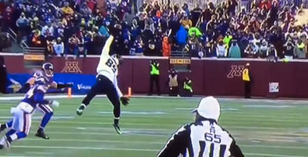 VIDEO: Doug Baldwin’s one-handed Odell-esque catch is a thing of beauty