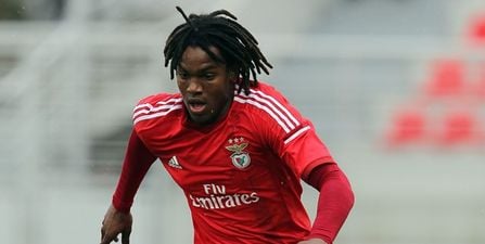 Manchester United to pay a reported €60million for Benfica teenager