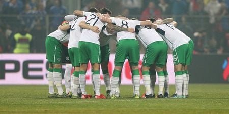 Umbro give us a tantalizing glimpse at the gorgeous new Ireland away jersey for Euro 2016