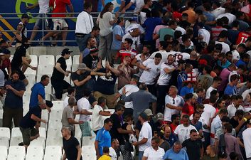 UEFA statement: England and Russia may be disqualified if there is any further violence