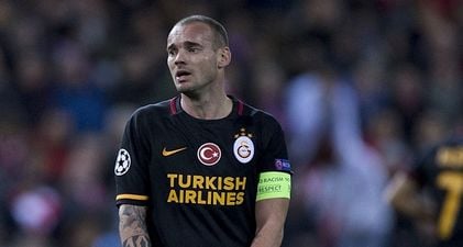 Wesley Sneijder’s fine for 11 yellow cards is absolutely ridiculous