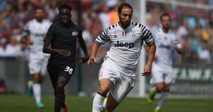 PIC: Supporters are accusing Gonzalo Higuain of piling on the pounds since moving to Juventus