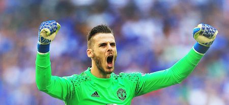 David De Gea has a clause in his Manchester United contract, say reports in Spain