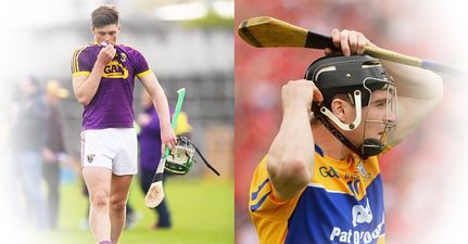 Does the hurler catch with their right or left hand?