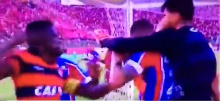 Brazilian derby abandoned after ten players are red carded following brawl