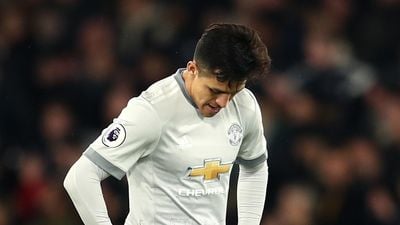 Alexis Sanchez heavily criticised after Crystal Palace win