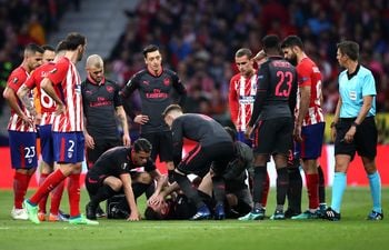 Laurent Koscielny discovers the worst news as injury is confirmed