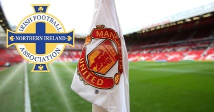 Manchester United award professional contract to Northern Irish teenager