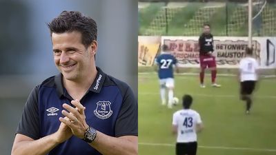 Austrian goalkeeper appears to give up as Everton score 22 goals in pre-season friendly