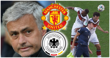 Manchester United close in on German defender