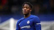 Michy Batshuayi leaves Chelsea to join Valencia on loan