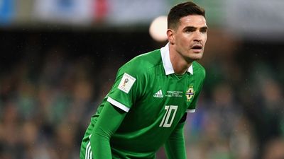 Rangers confirm signing of Kyle Lafferty from Hearts