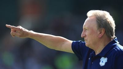 Neil Warnock criticised for telling his players to ‘rough up’ Aaron Ramsey